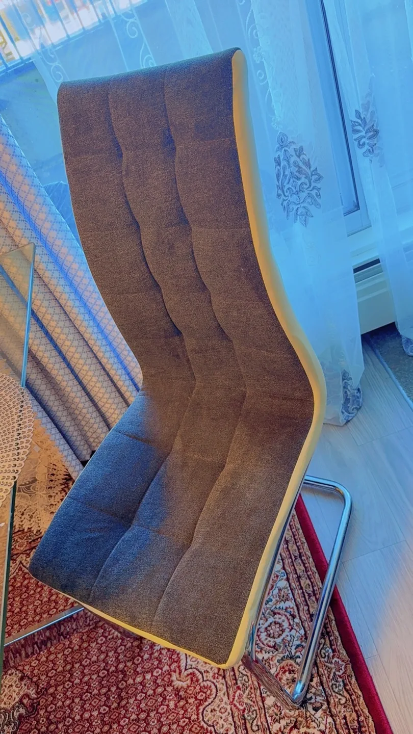 Glass Dining Table with 6 Chairs image indicator(2)