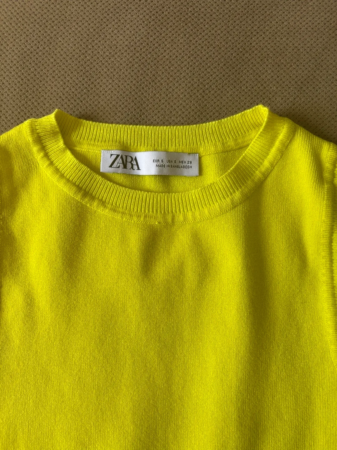 Zara | Sleeveless Top - S image indicator(2)