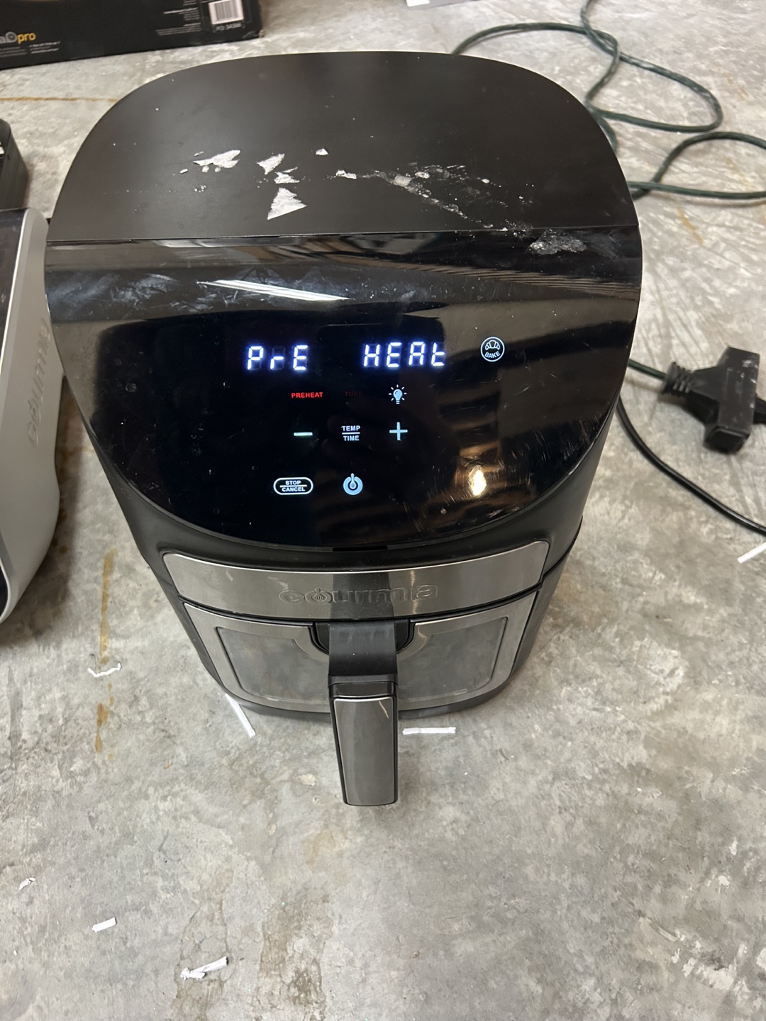 Gourmia Air Fryer - photo 2