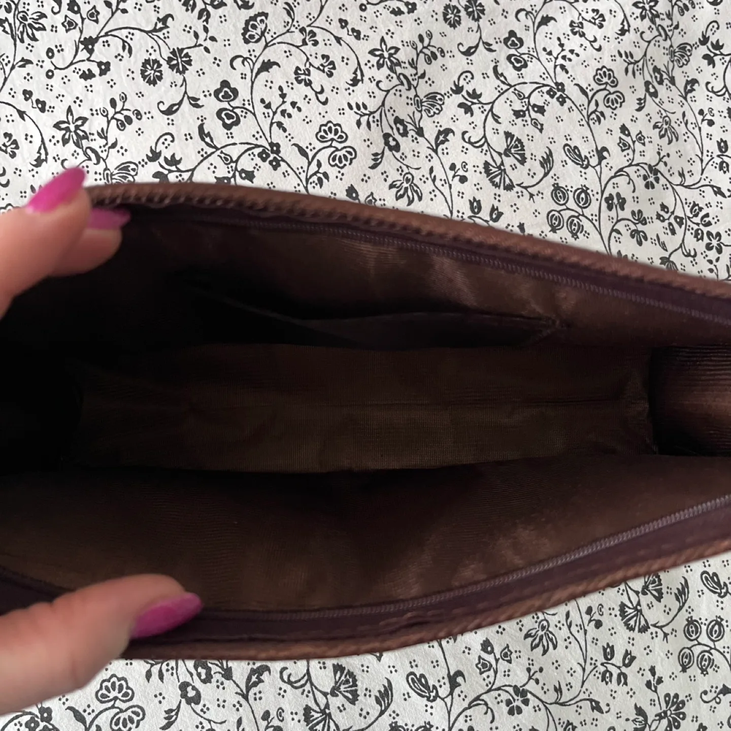 Tiki Straw Clutch Woven Zippered Handbag Purse image indicator(2)