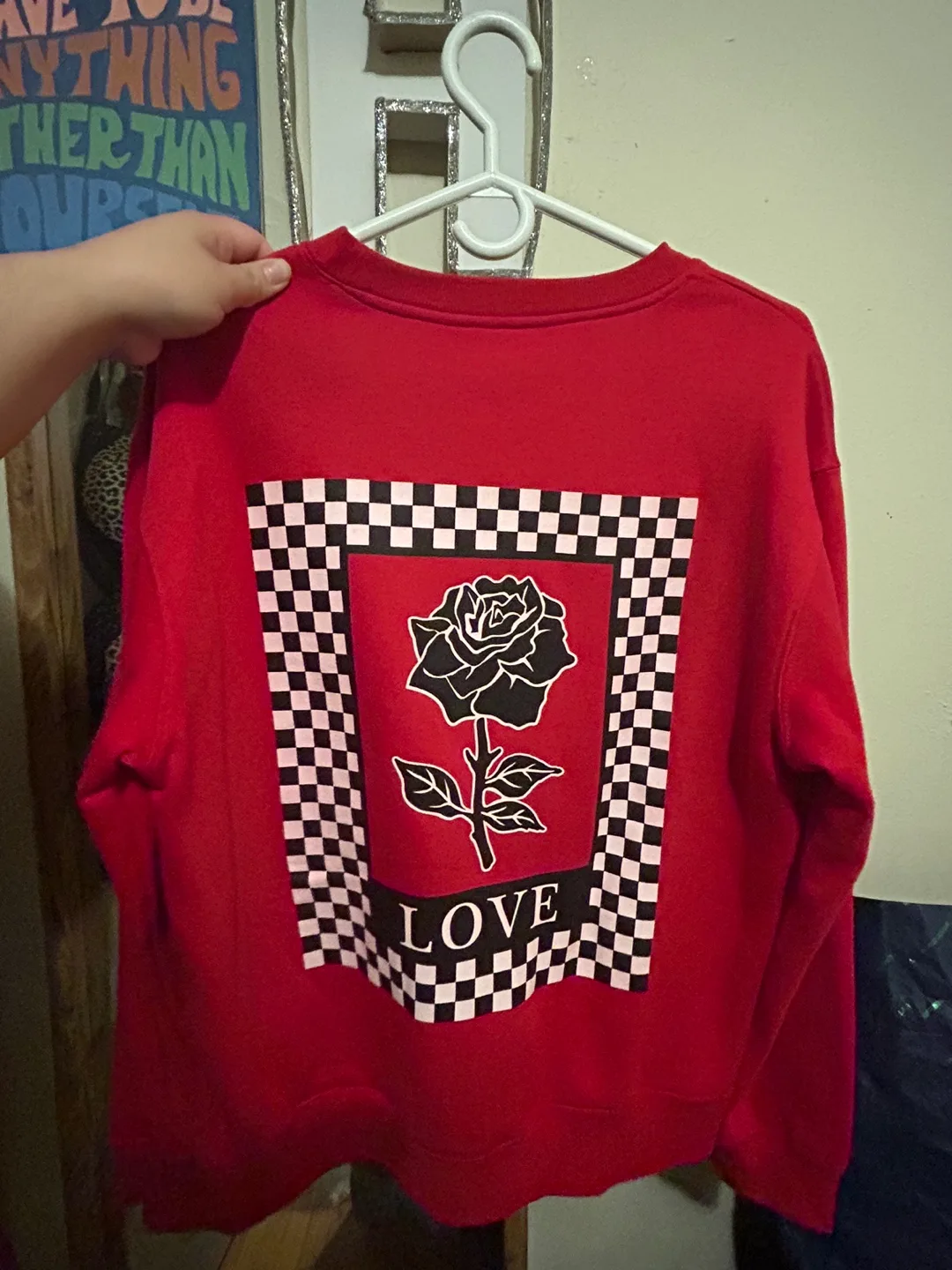 Red Sweatshirt (unisex) image indicator(2)