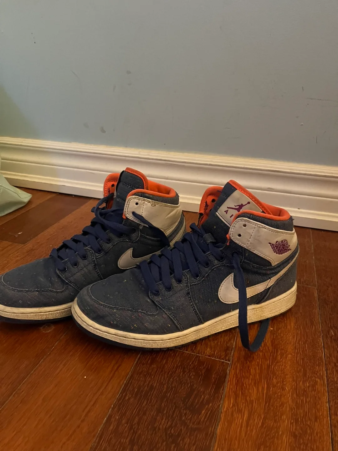 Air Jordan 1 Mid Denim - unisex size 6/ 6.5 thumbnail