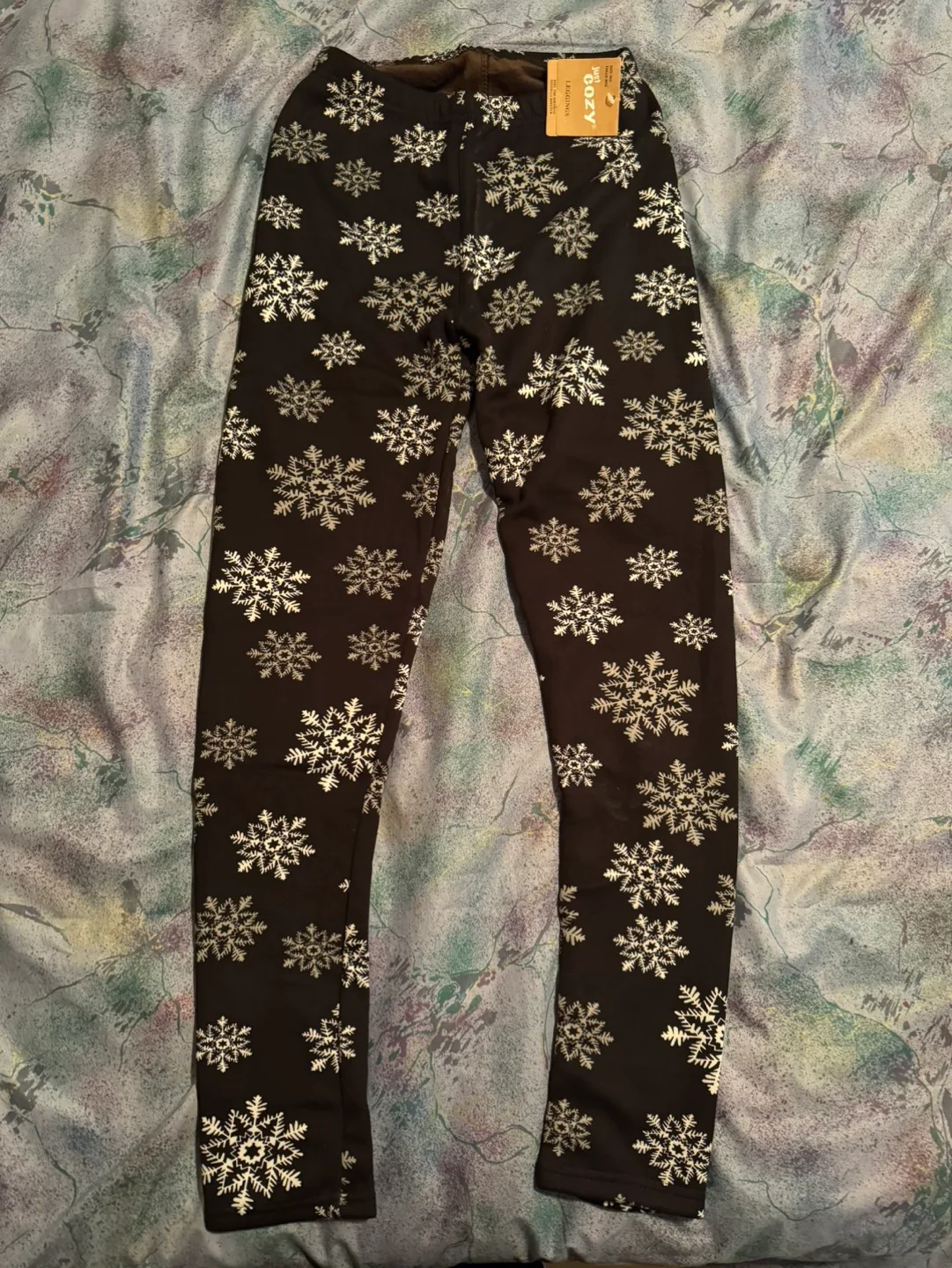 Just Cozy Snowflake Leggings - Size M/L thumbnail