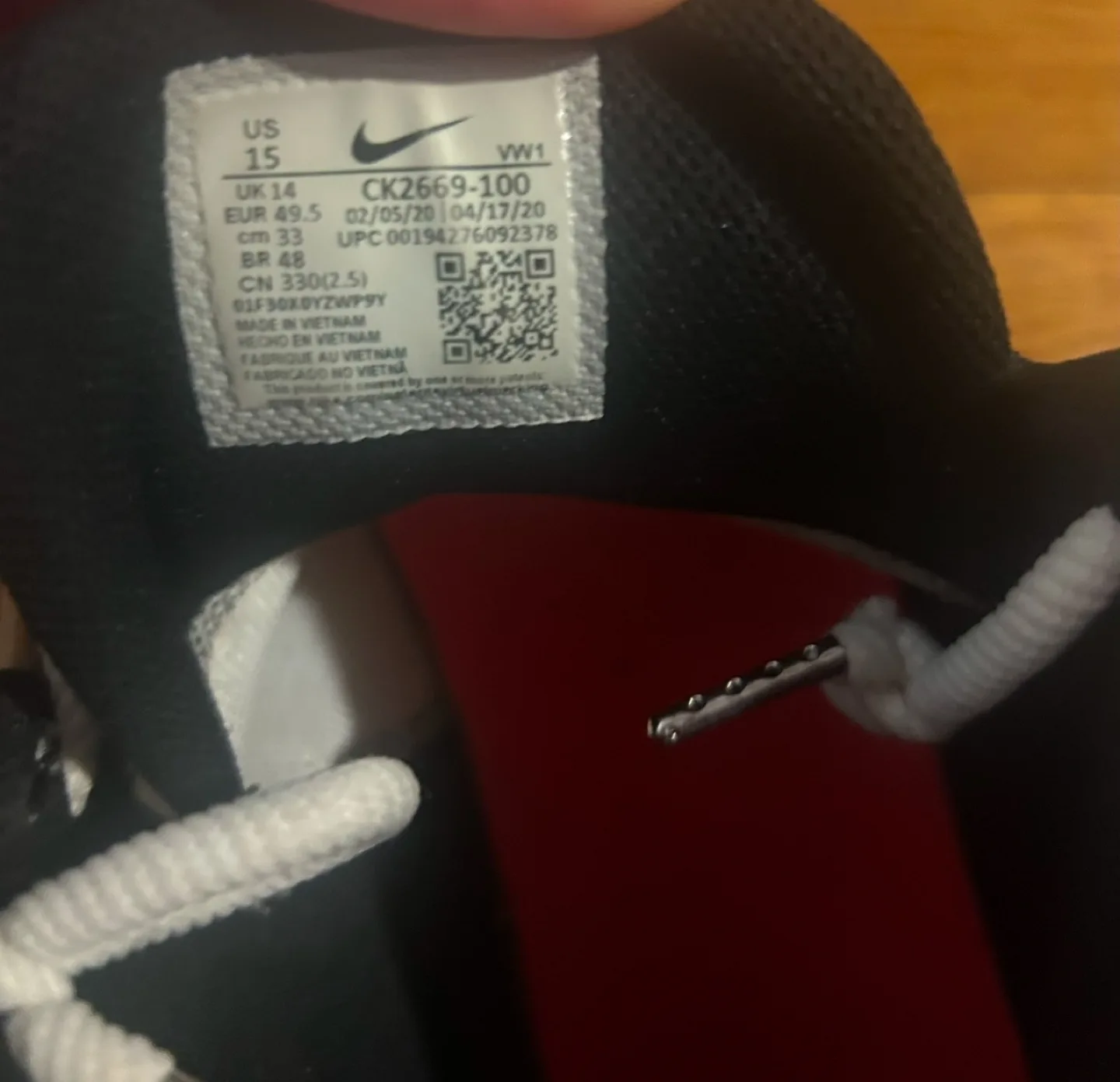 Nike Men's Basketball Shoes US Men’s 15 image indicator(6)