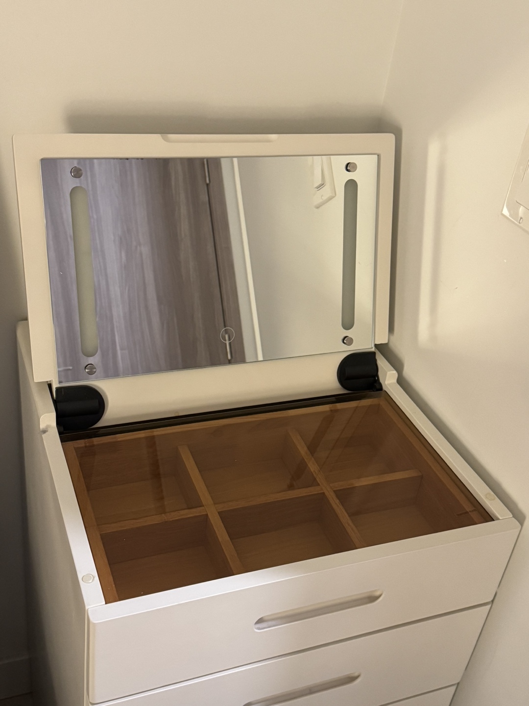 LED Vanity with Seat Mirror and Storage - photo 5
