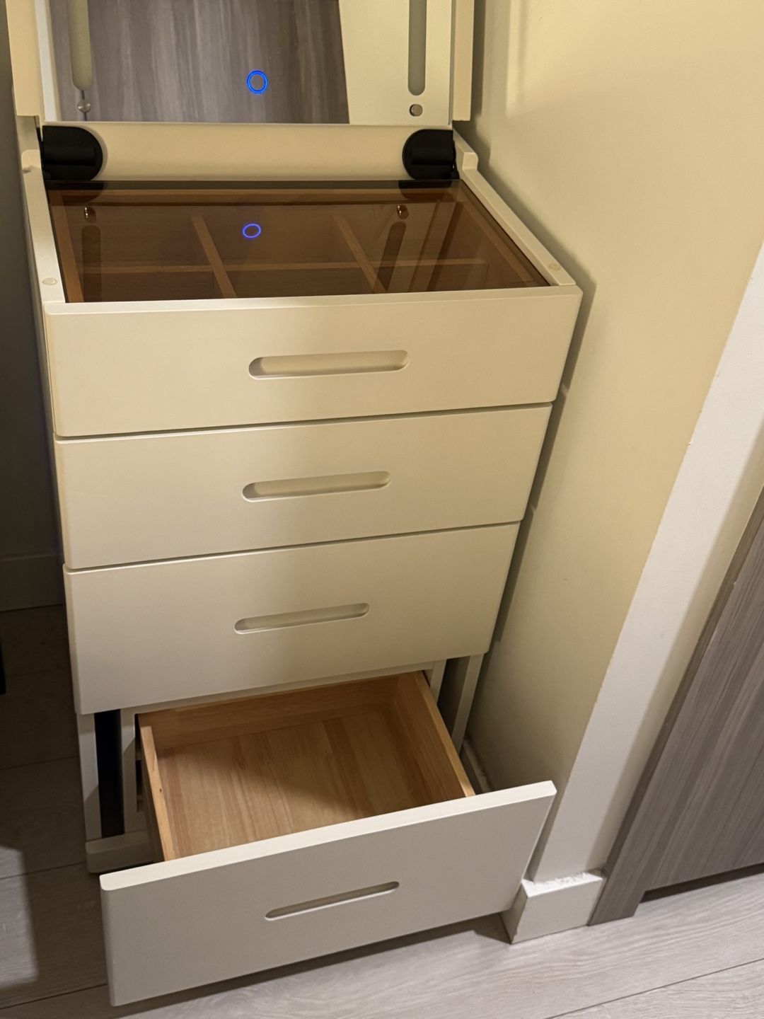 LED Vanity with Seat Mirror and Storage - photo 3