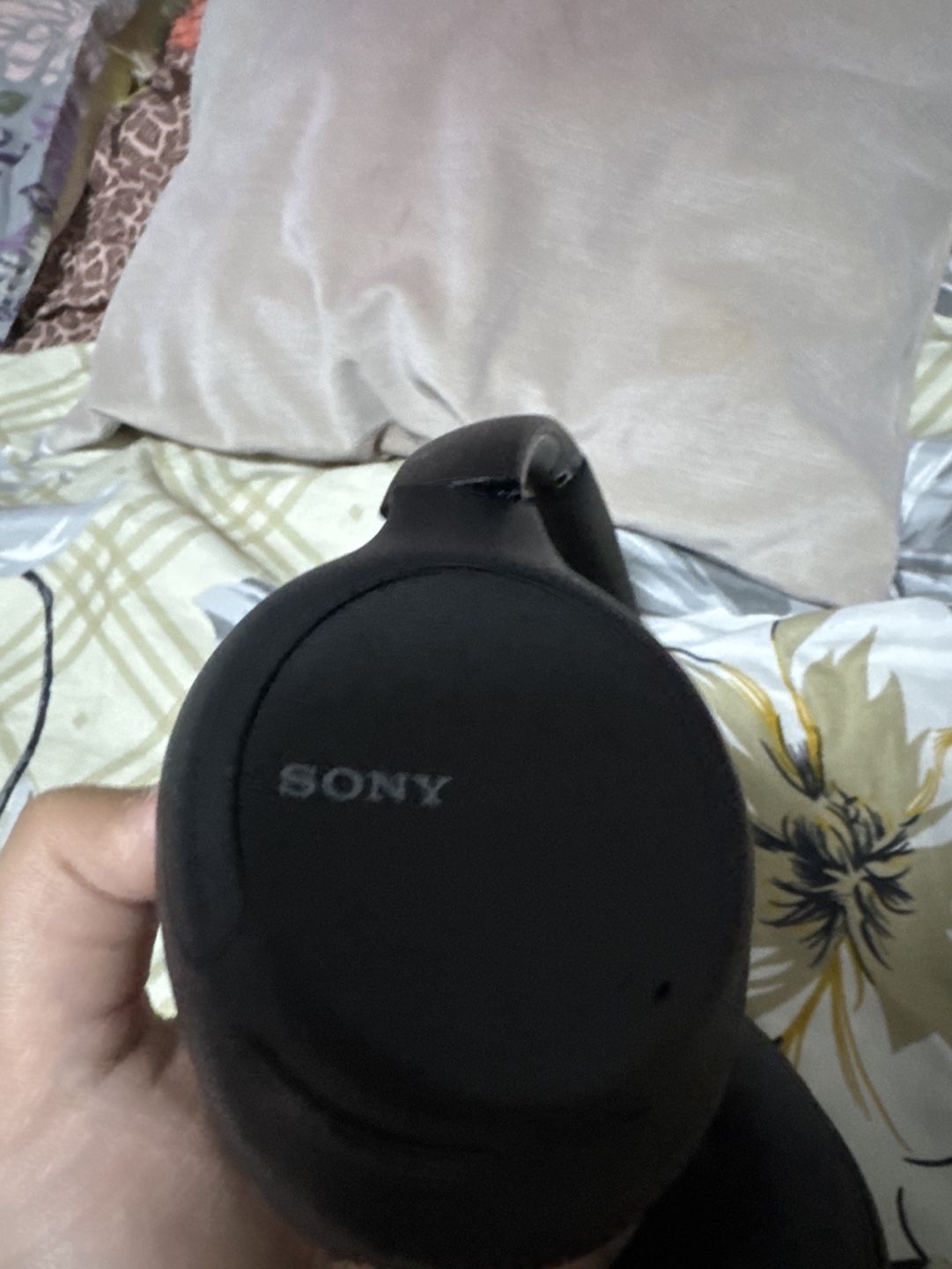Sony Wireless Noise Cancelling Headphones - photo 3