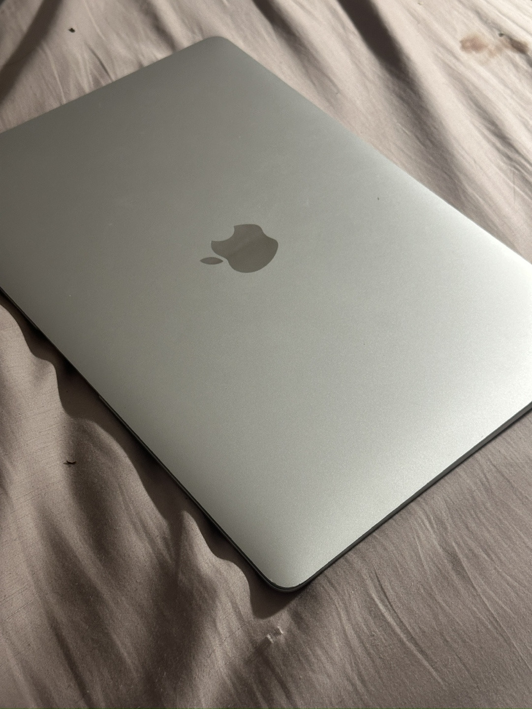 Apple MacBook Air 2019 - photo 2