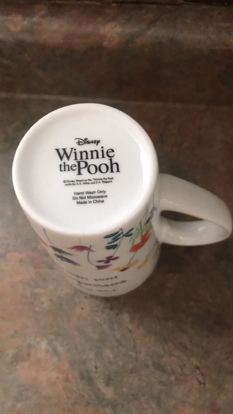 Winnie the Pooh Tall Mug - I've found somebody just like me! image indicator(3)