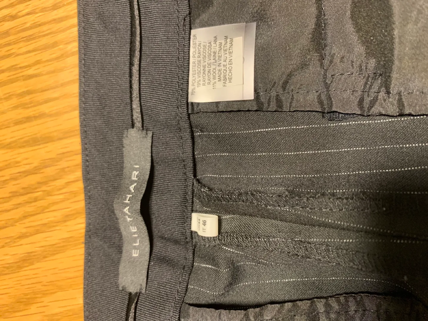 Elie Tahari Women's Pinstripe Suit Size 12 image indicator(5)