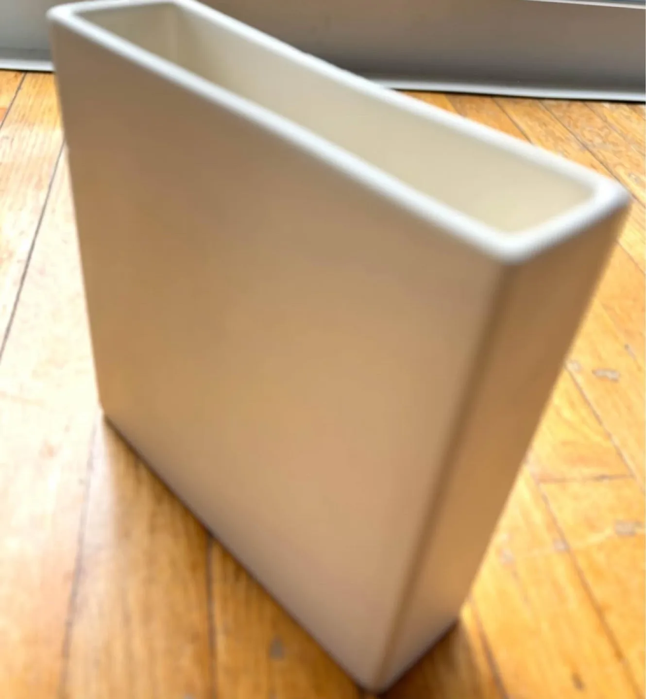 Vintage Jacques Molin Rectangular Vase, Like New image indicator(4)