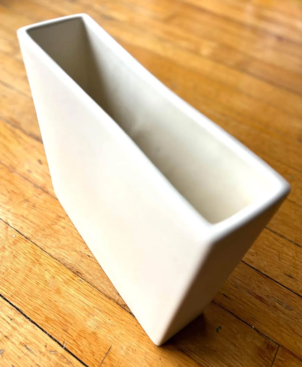 Vintage Jacques Molin Rectangular Vase, Like New image indicator(3)