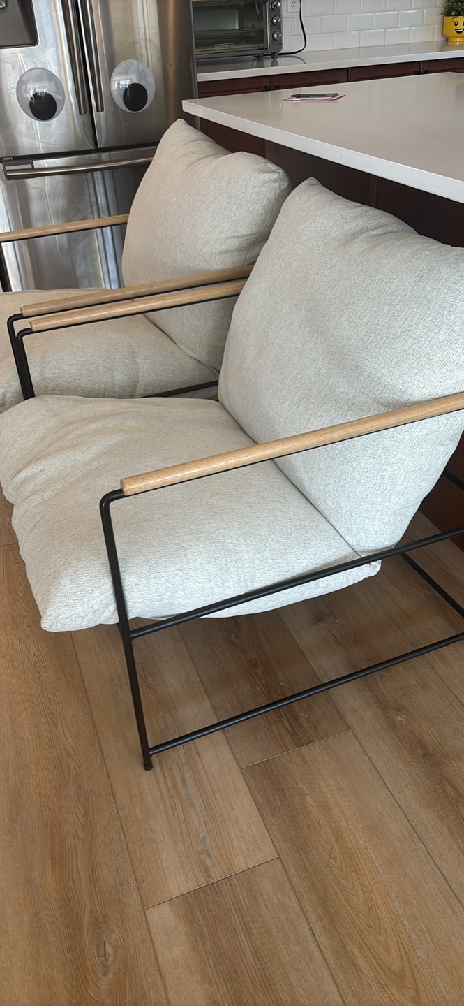 Pair of homesense living room chairs $450 for the pair - photo 3
