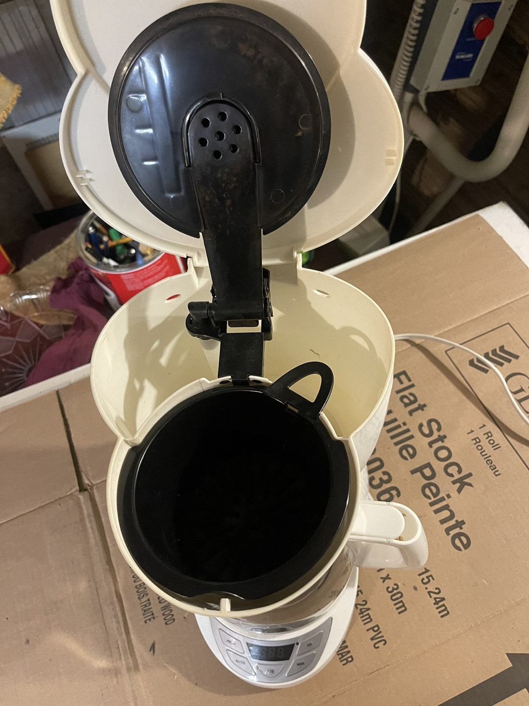Black & Decker Coffee Maker - photo 2