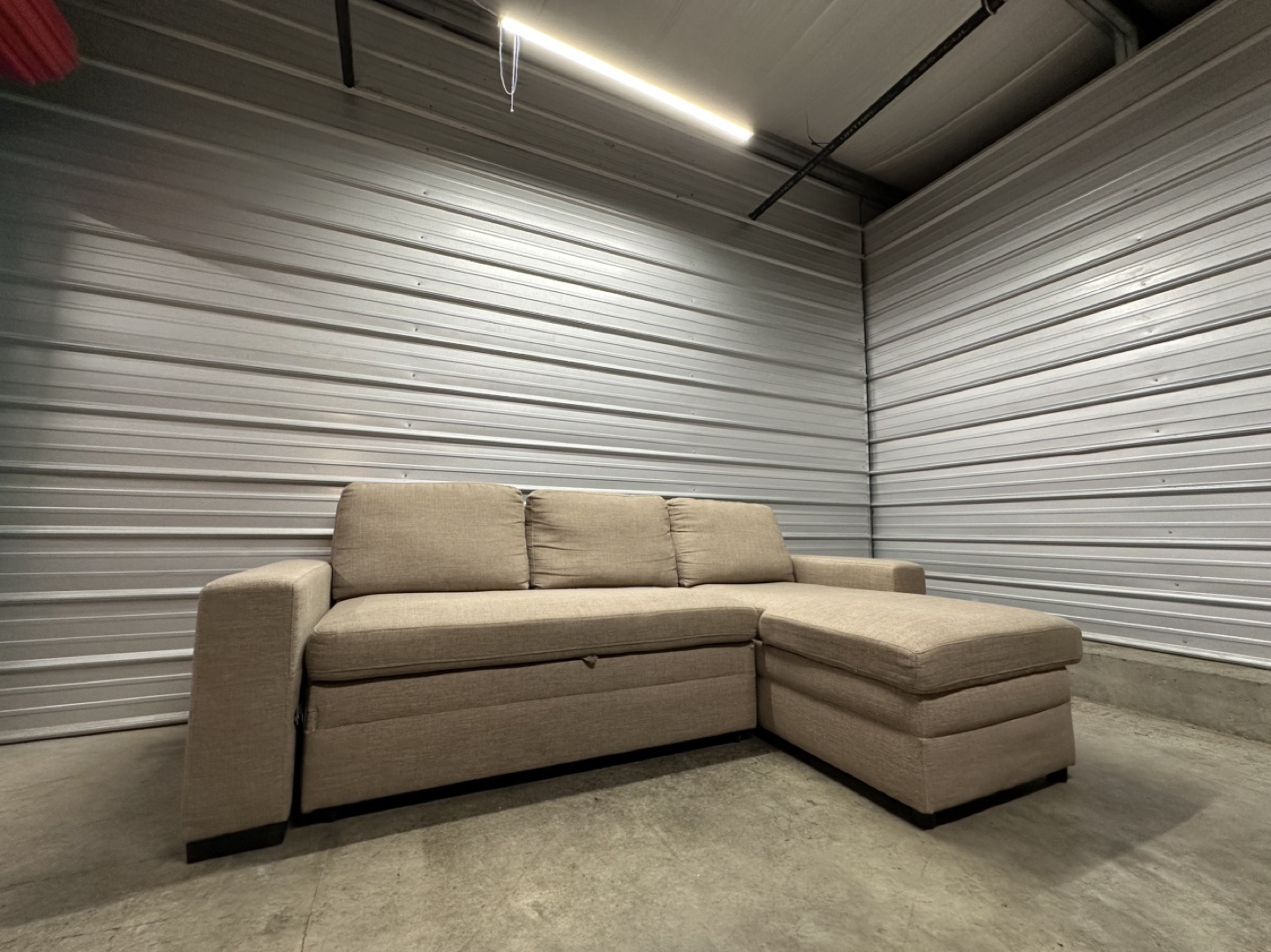 Modern Sectional Sofabed - Excellent Condition - (FREE DELIVERY) - photo 3