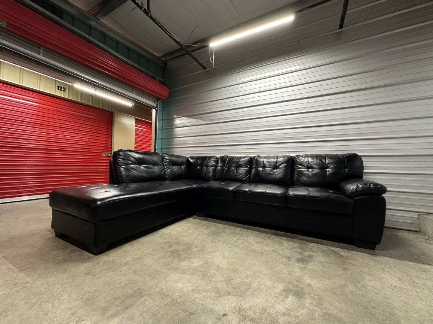 Luxury Leather Sectional Sofa (FREE DELIVERY) - photo 2