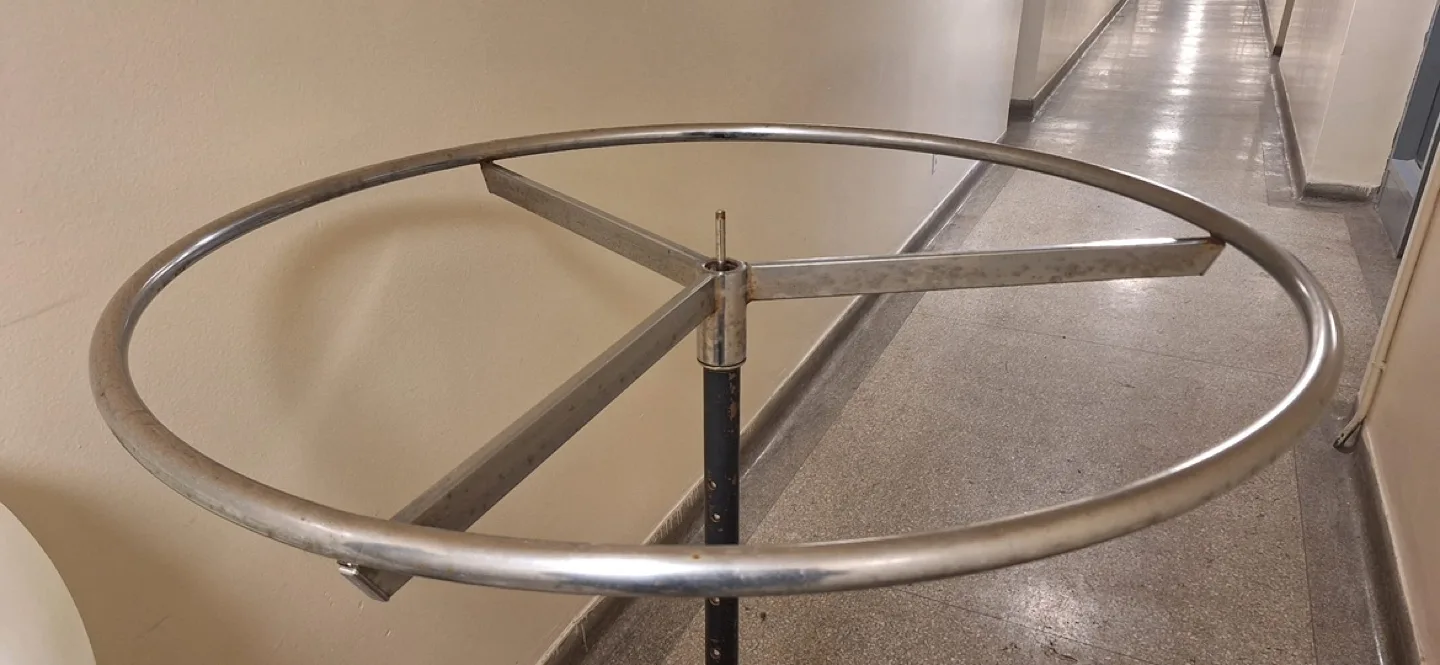 bundle of mannequins and rack for clothes image indicator(3)