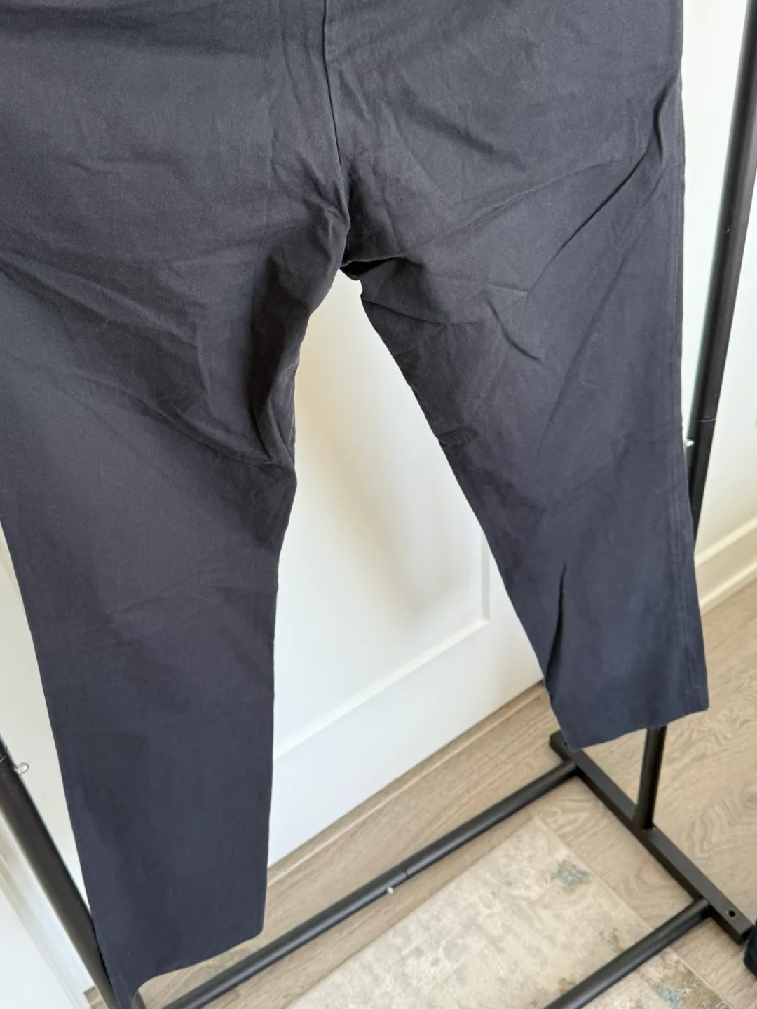 BURBERRY Men’s Pants Dark/Blue image indicator(8)