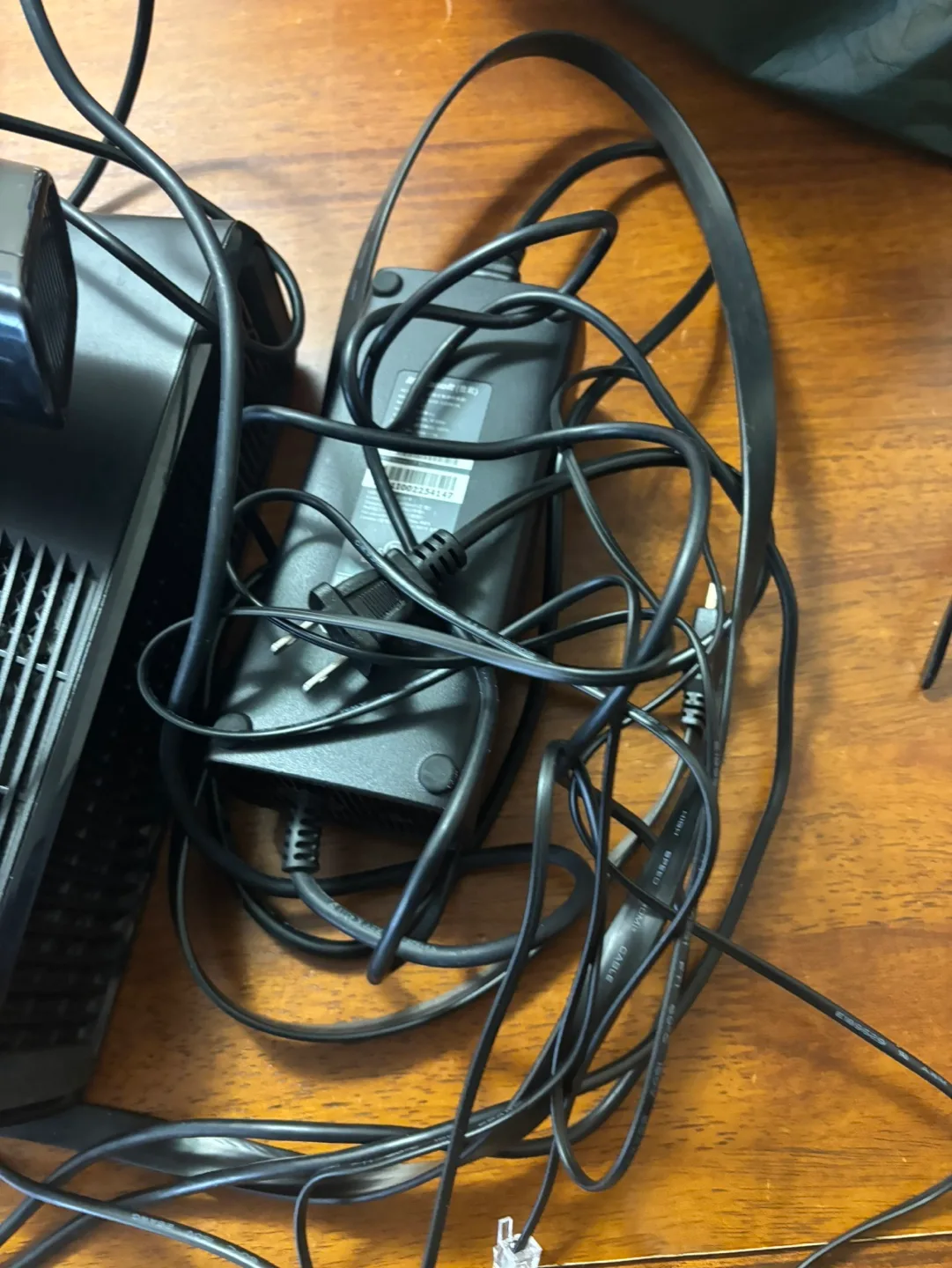 Xbox 360 Kinect Bundle with Games image indicator(3)