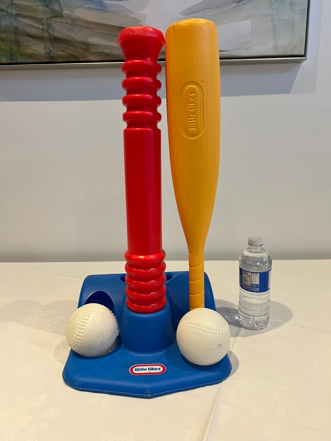 Little Tikes T-Ball Set with Bats and Balls image indicator(2)