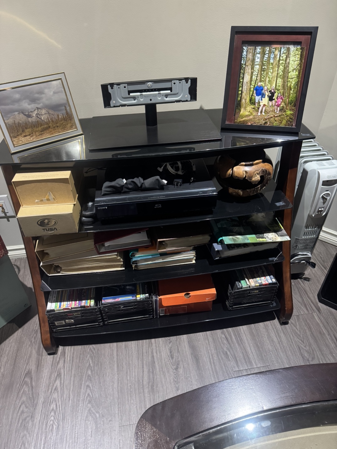 Entertainment Centre Wood and Glass Shelves - photo 3