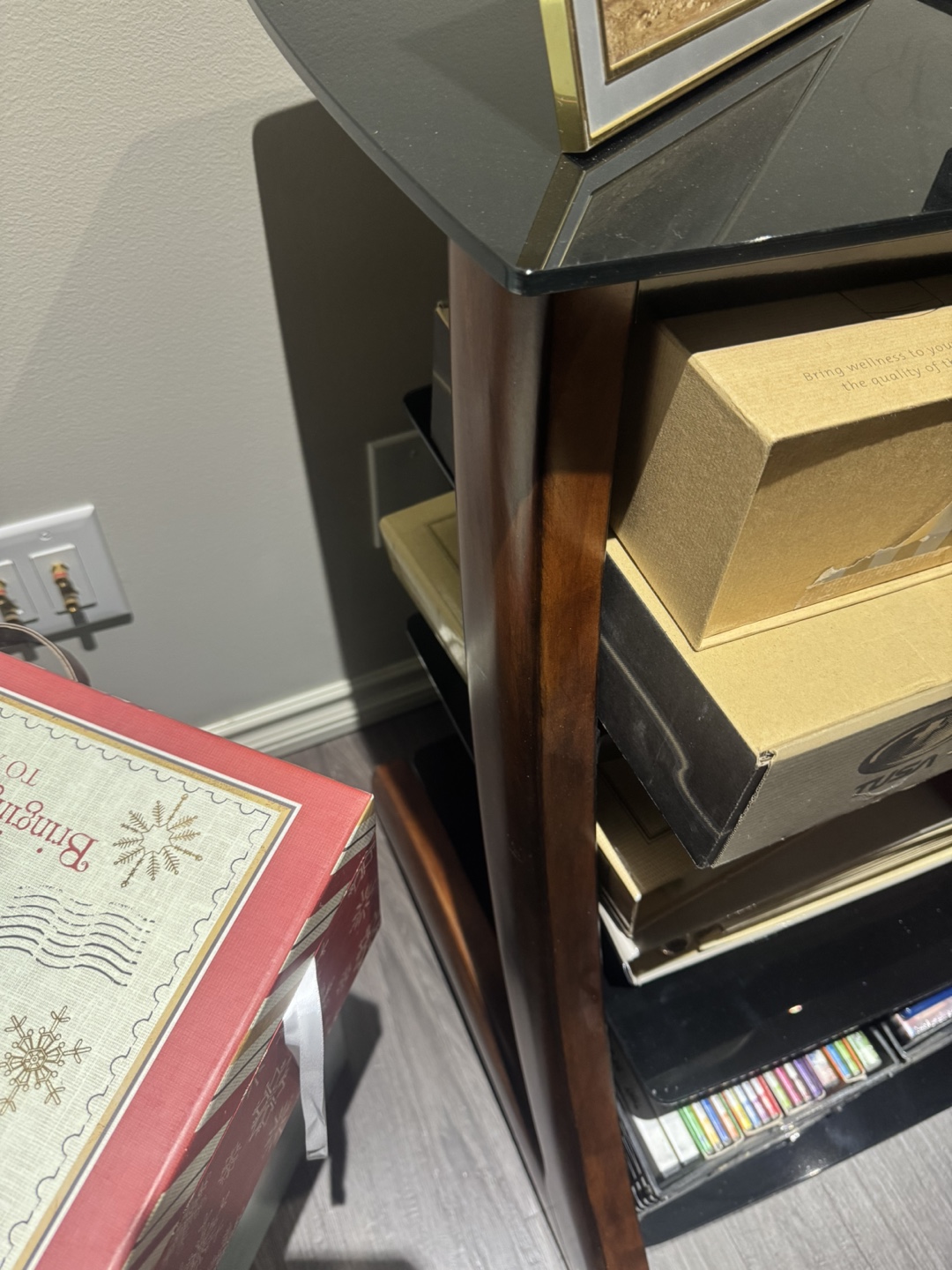 Entertainment Centre Wood and Glass Shelves - photo 2