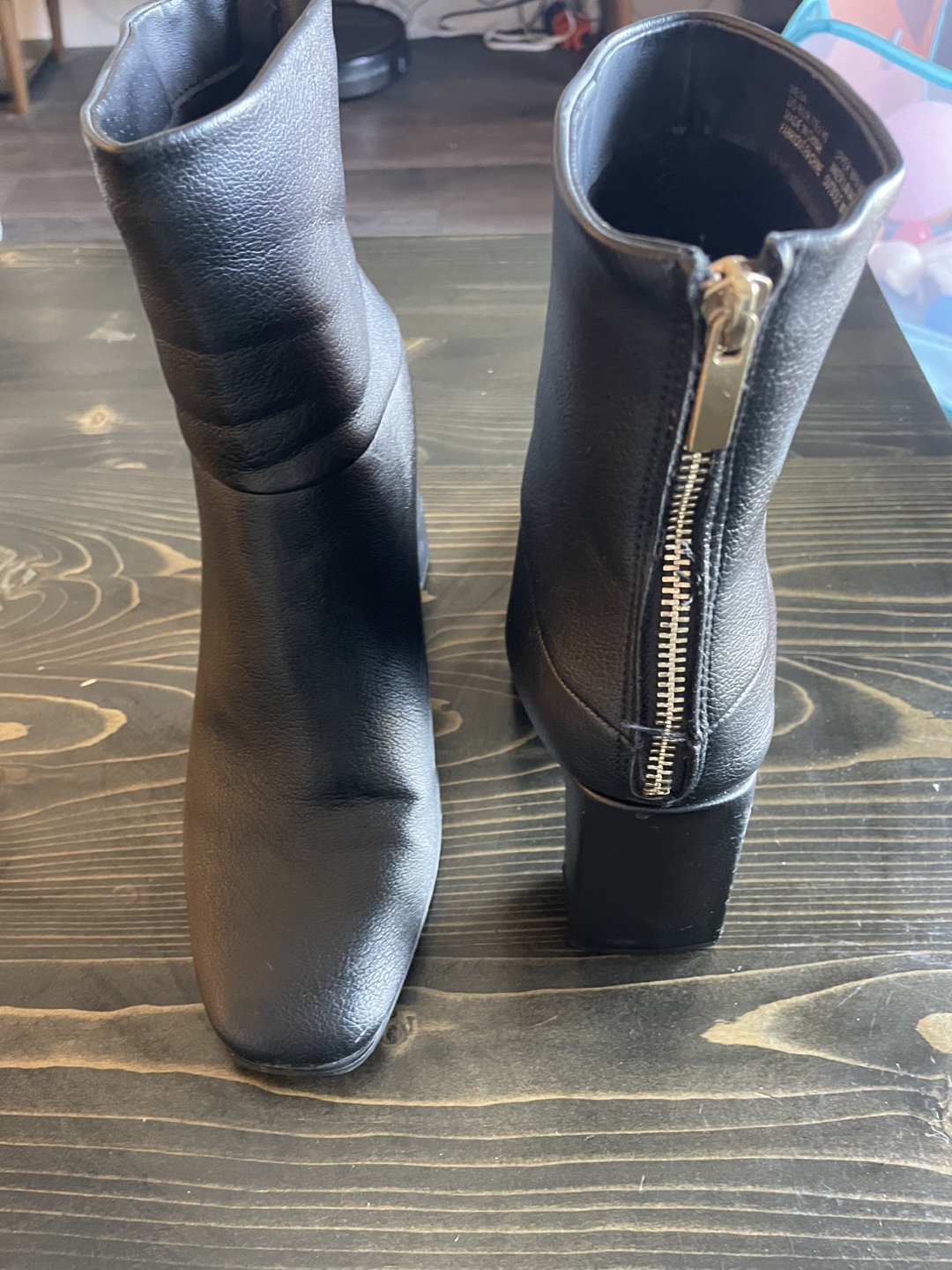 Women's Black Ankle Boots Size 7 - photo 2