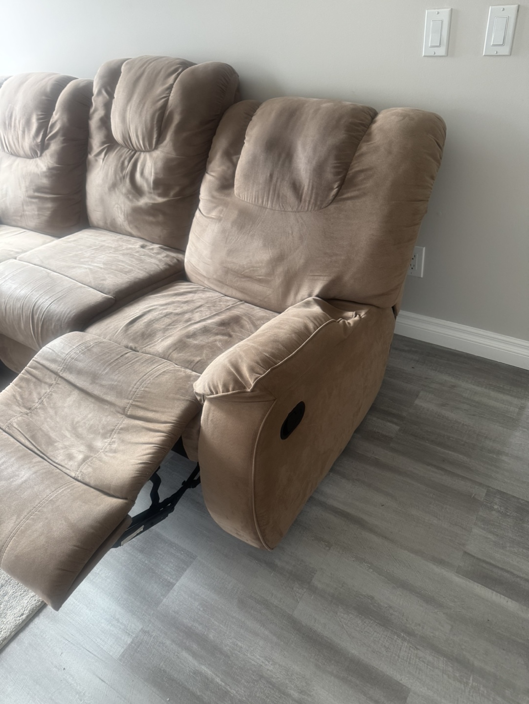 Nude color Reclining Sofa - photo 3