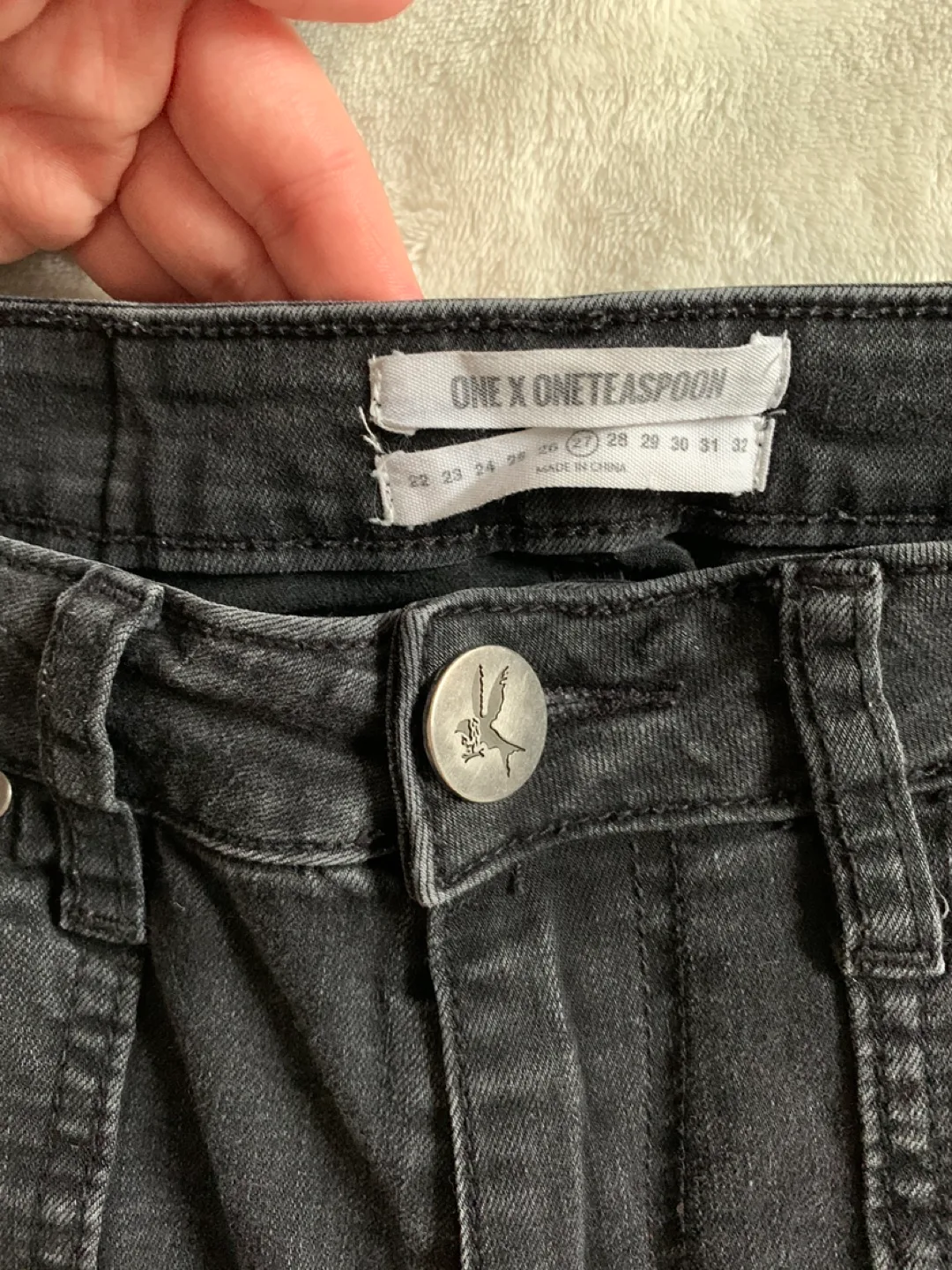 One Teaspoon black ripped jeans image indicator(2)