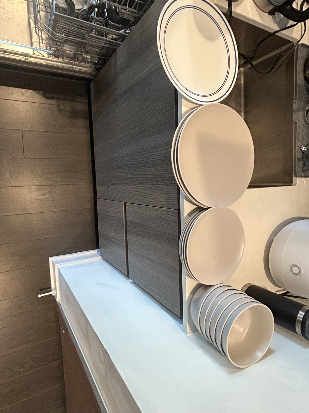USED IKEA PLATES AND BOWLS