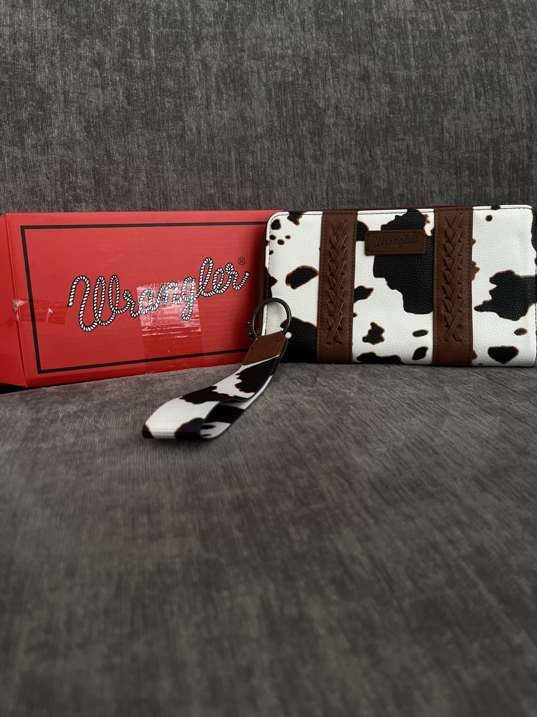 Wrangler Cow Print Wallet - photo 2