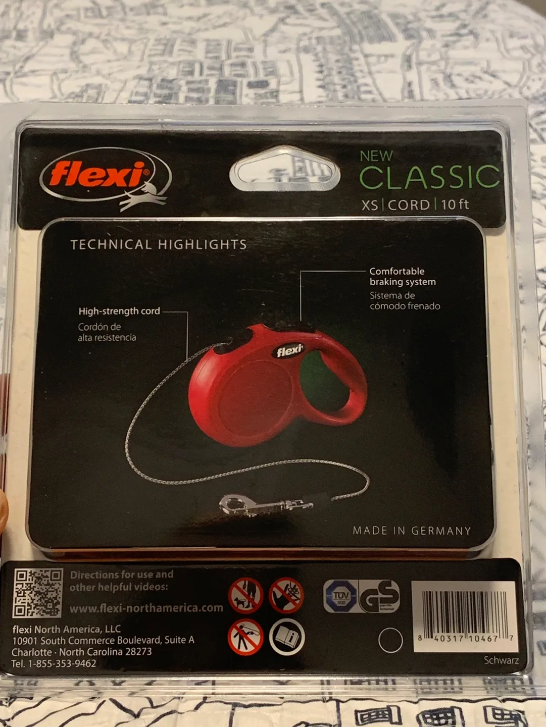 Flexi Classic XS 10 Foot Retractable Dog Leash - Black image indicator(2)