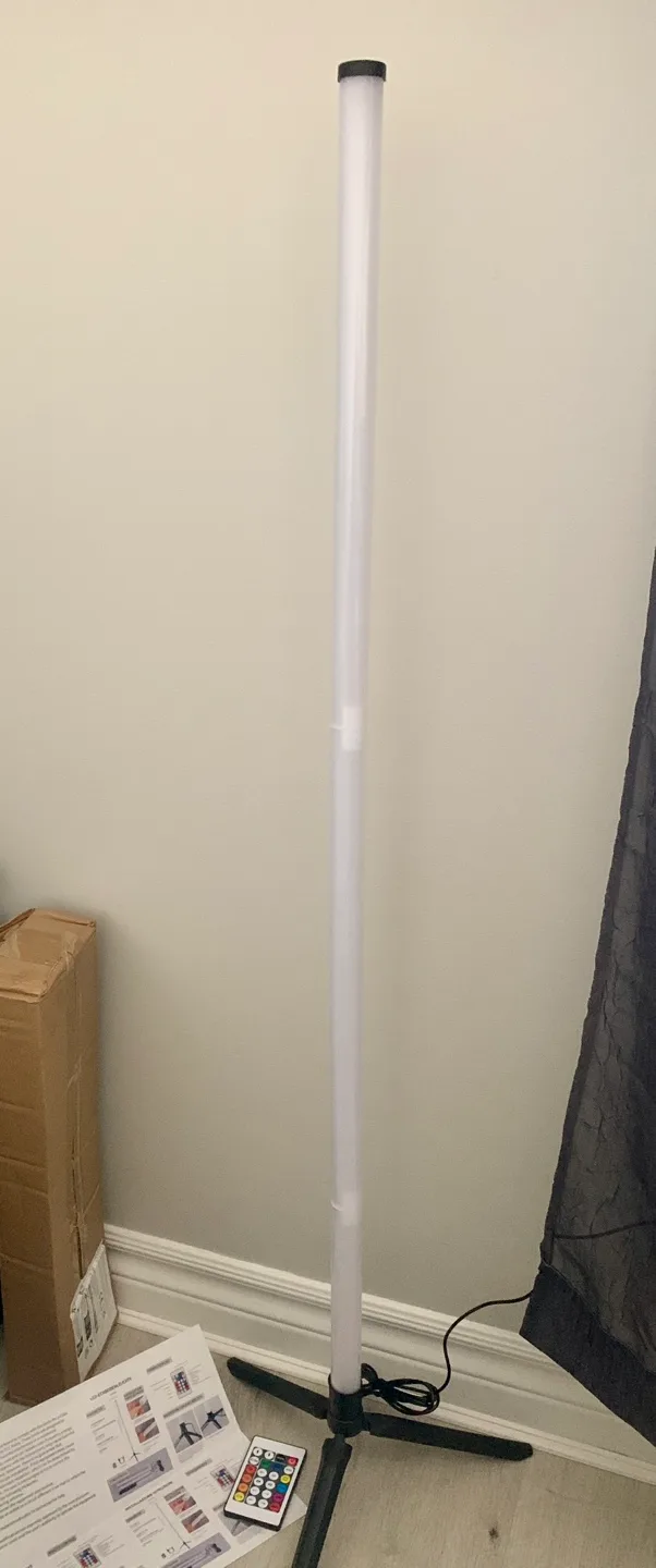 Multicoloured LED Floor Lamp with Remote Control image indicator(2)