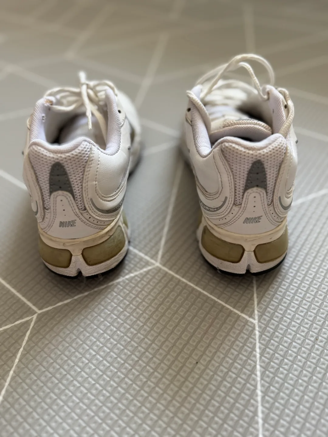 Women's Nike Air Max SC Sneakers - Size 7 image indicator(4)