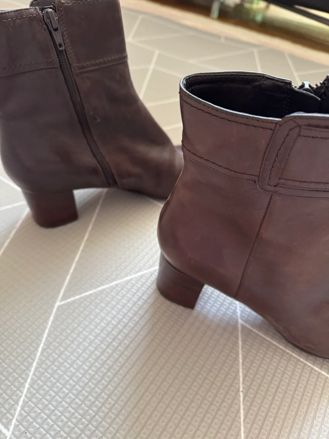Nine West Brown Leather Ankle Boots - Size 8 1/2 M image indicator(7)