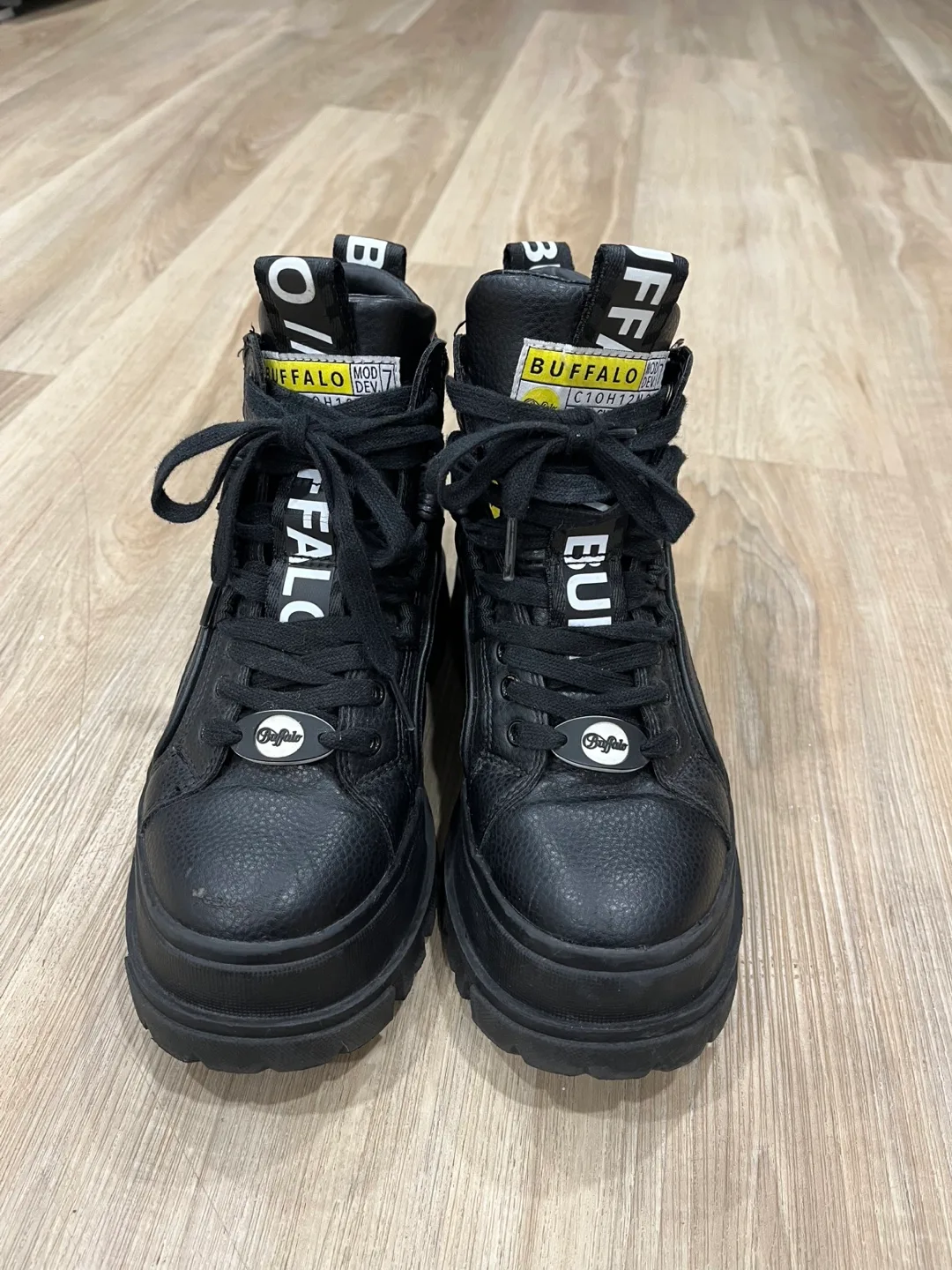 Buffalo Vegan Black Platform Boots - Size US 7½ thumbnail