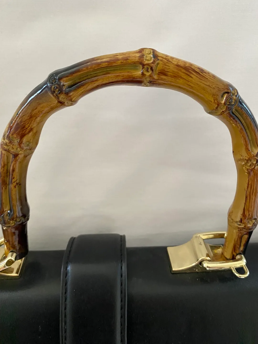 Gucci Black Leather Medium Dionysus Bamboo Top Handle Bag image indicator(6)