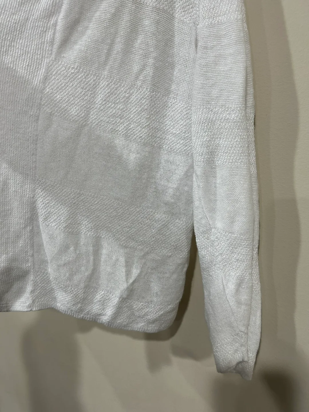 Tahari linen cardigan size small/medium image indicator(2)