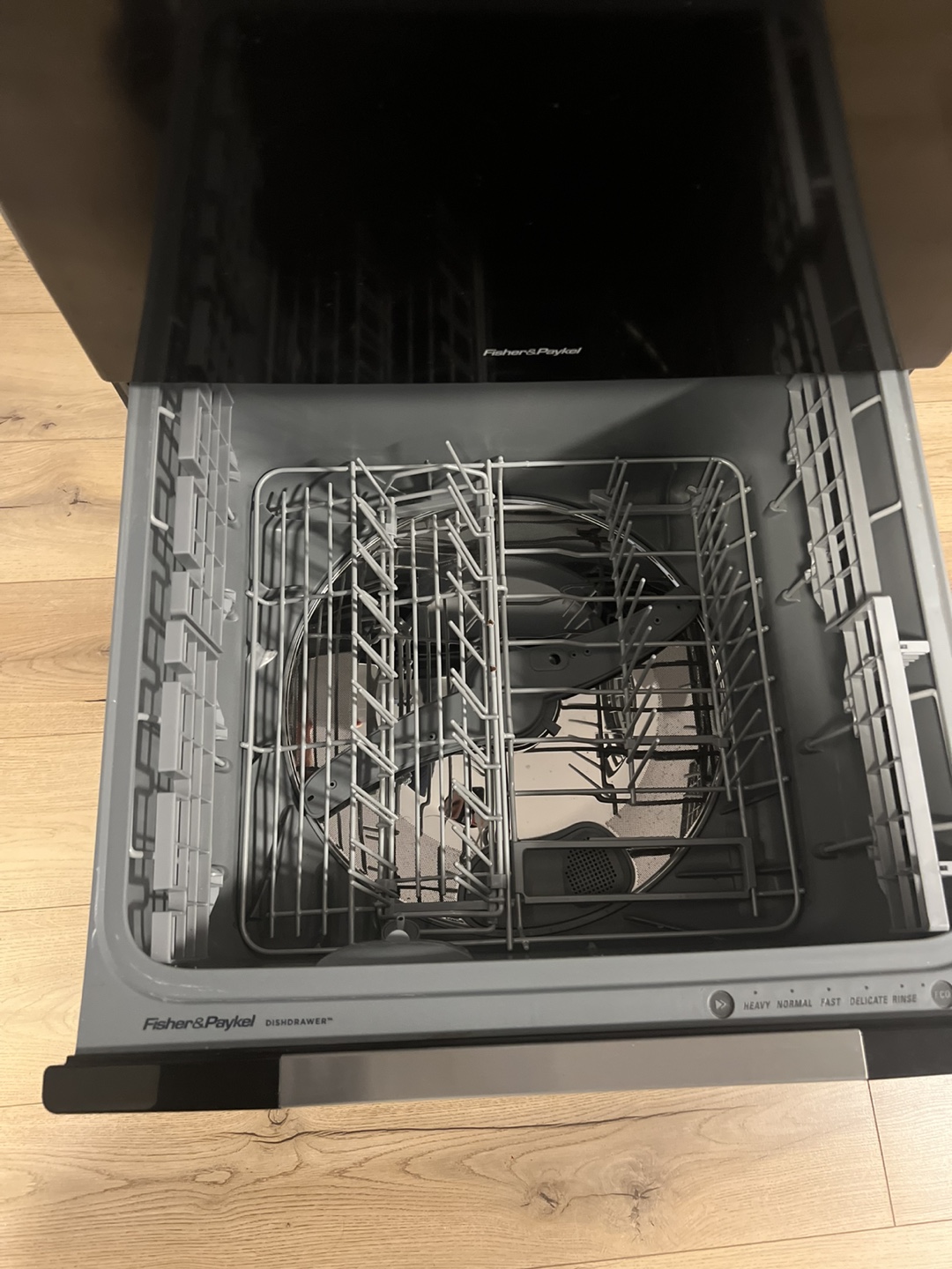 Fisher & Paykel Double Drawer Dishwasher - Needs Installation - photo 4