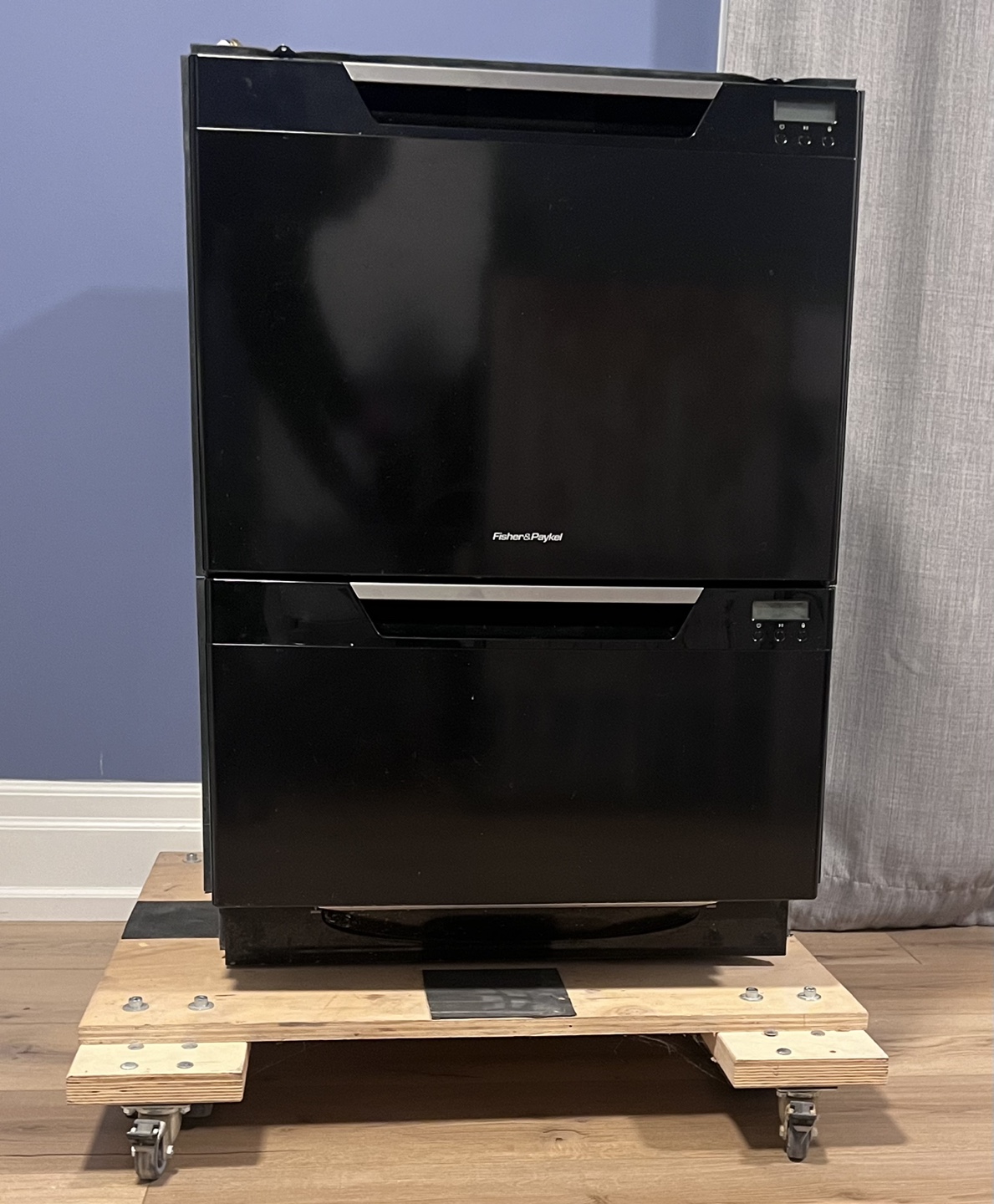 Fisher & Paykel Double Drawer Dishwasher - Needs Installation