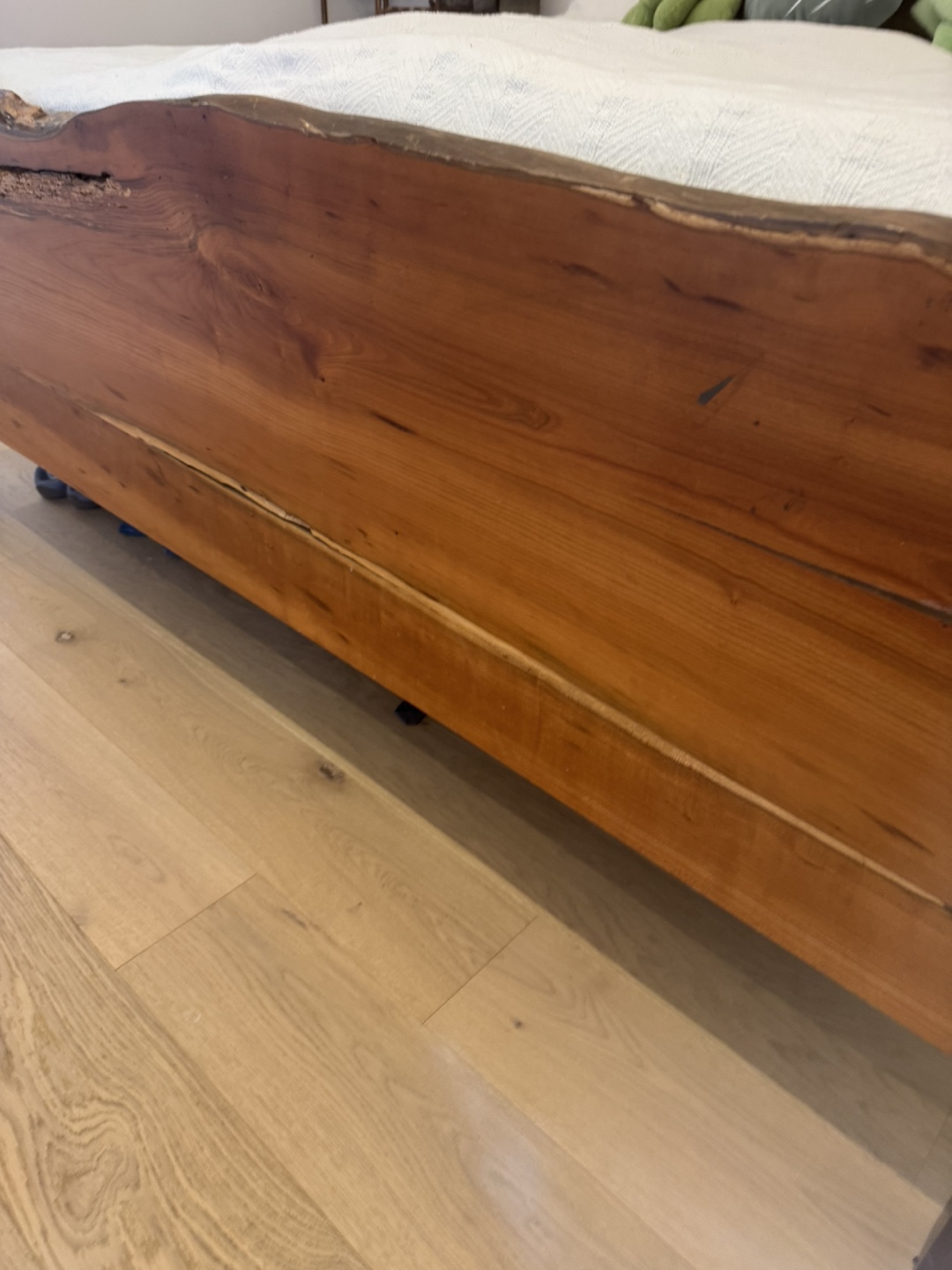 King Live Edge Reclaimed Wood Bed Frame - photo 2