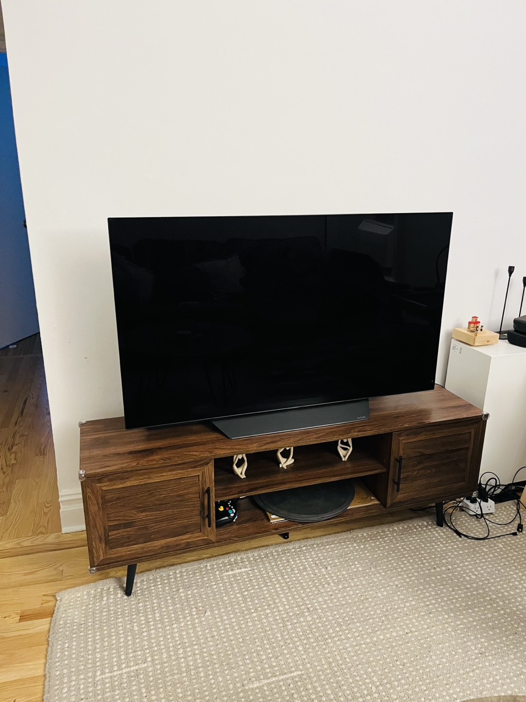 OLED LG 65 inch TV with Stand - photo 2