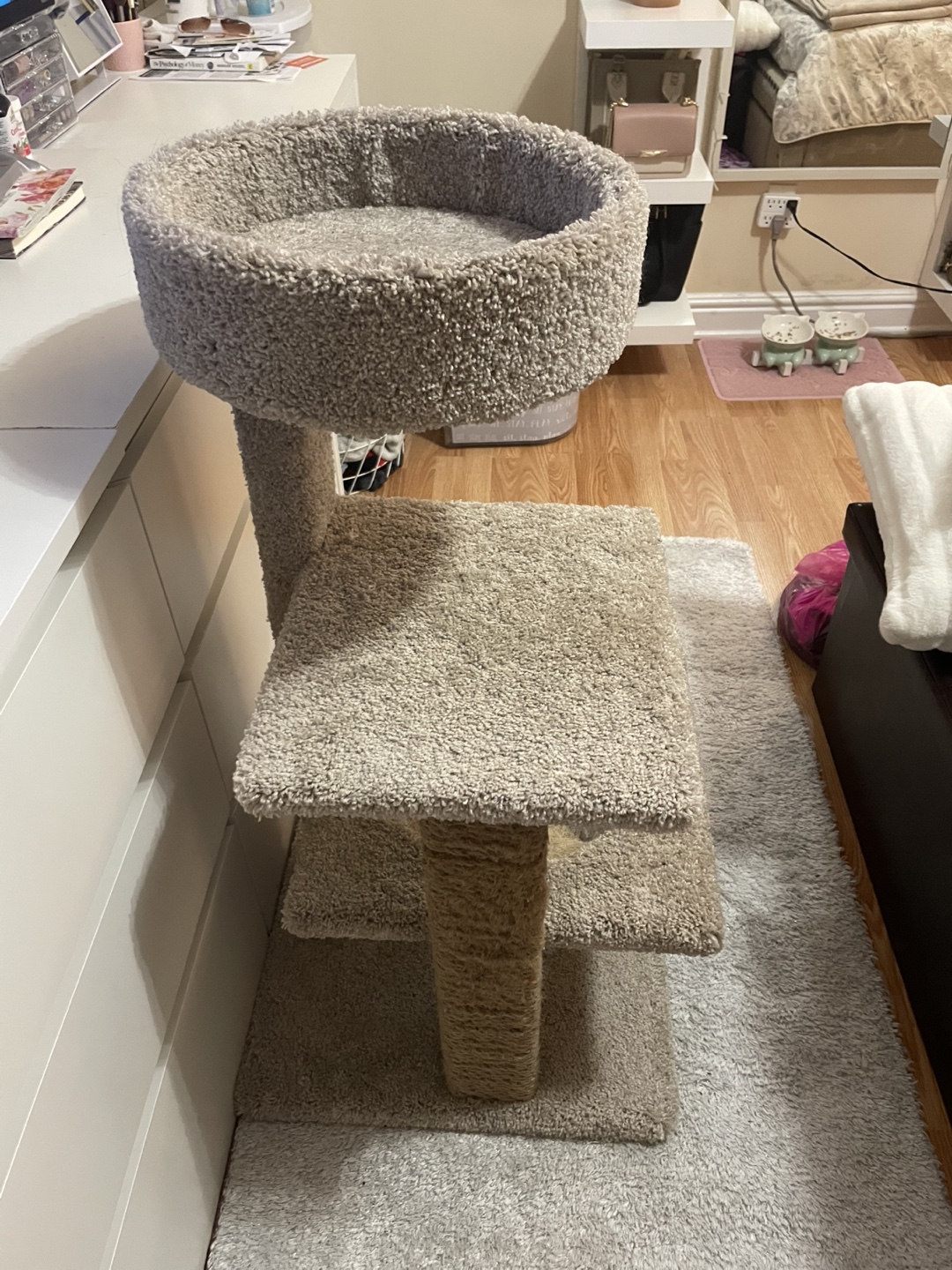 Cat tower - photo 2