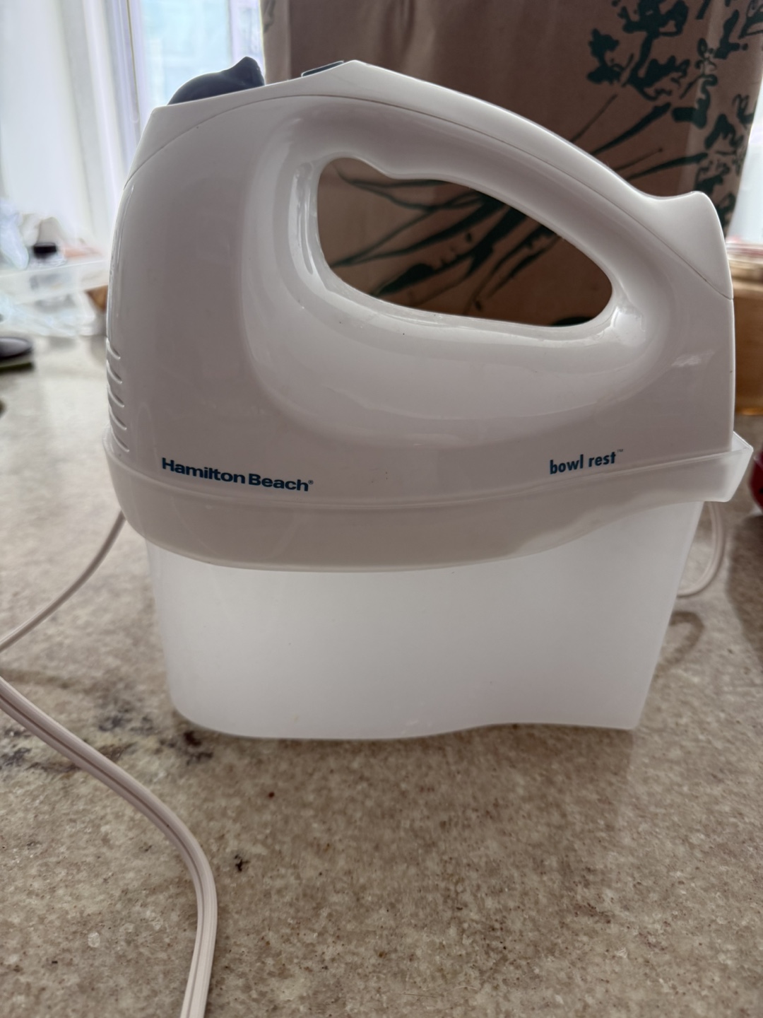 Hamilton Beach Hand Mixer with Bowl Rest