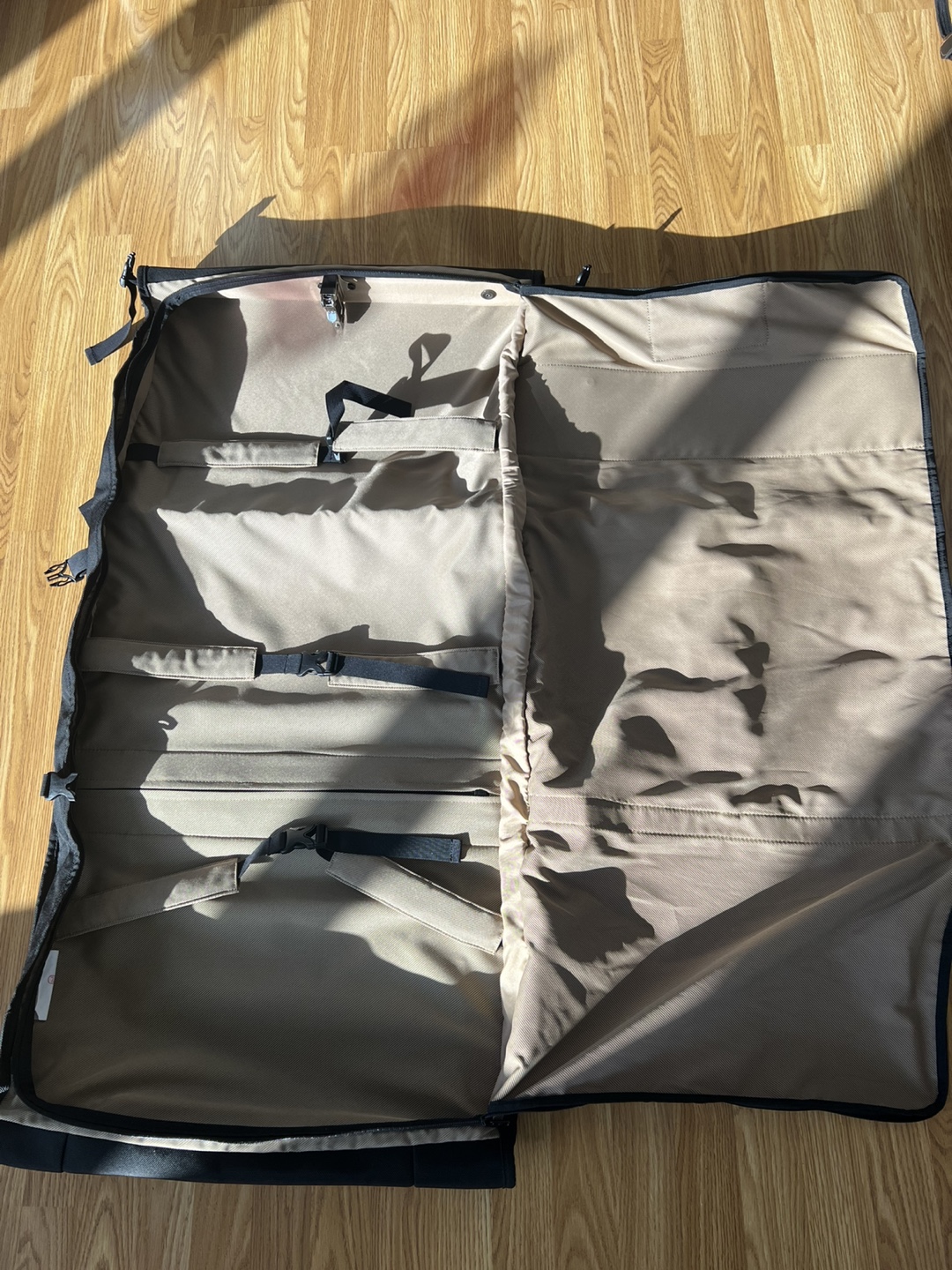 Victorinox Garment Bag - black and Beige - photo 5