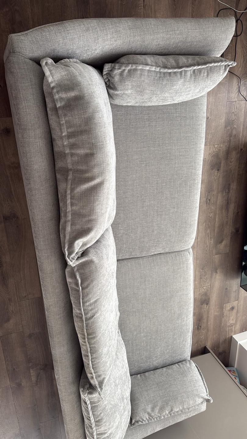 Grey Fabric Sofa excellent condition - photo 4