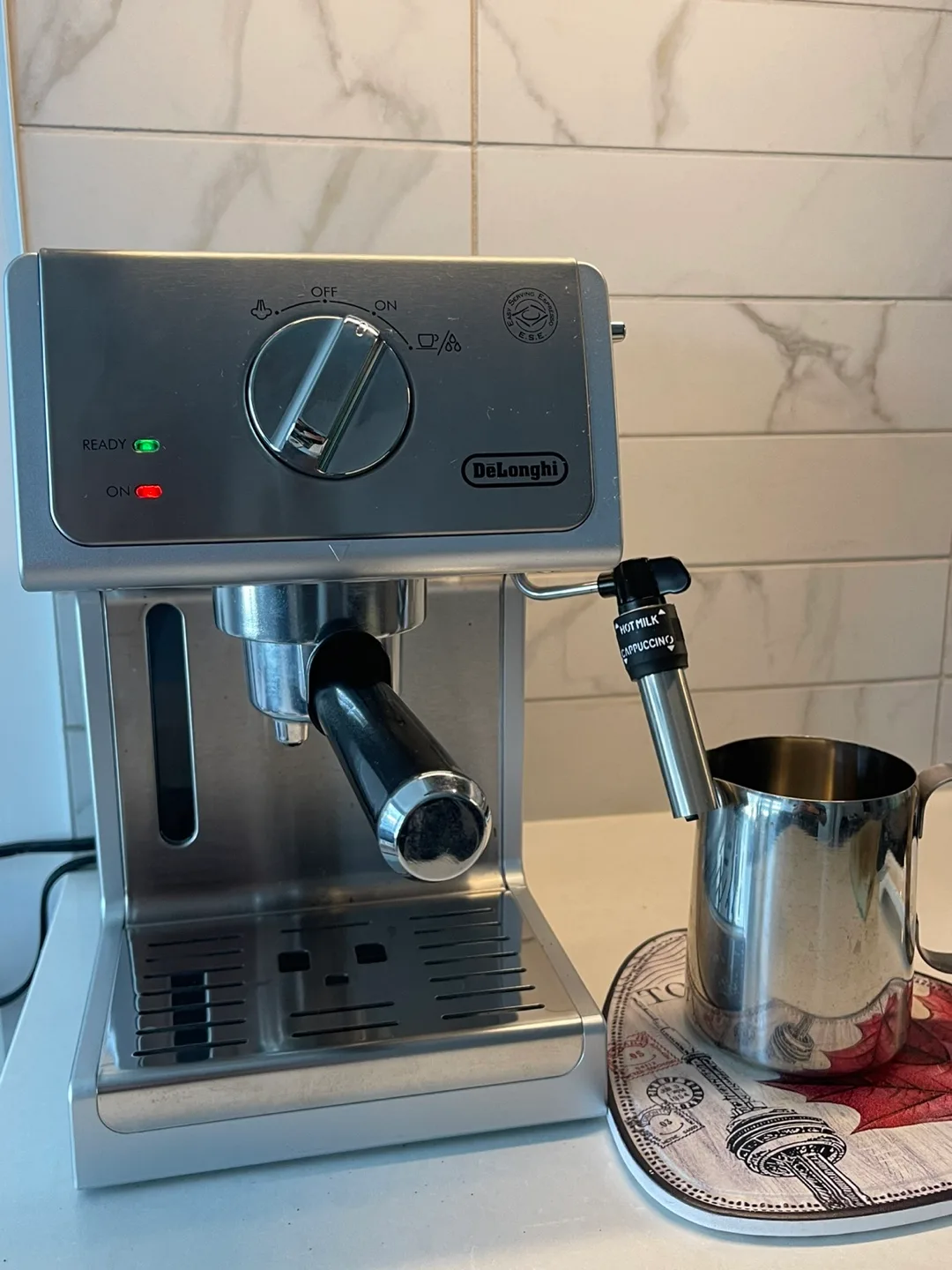 DeLonghi Espresso Machine thumbnail