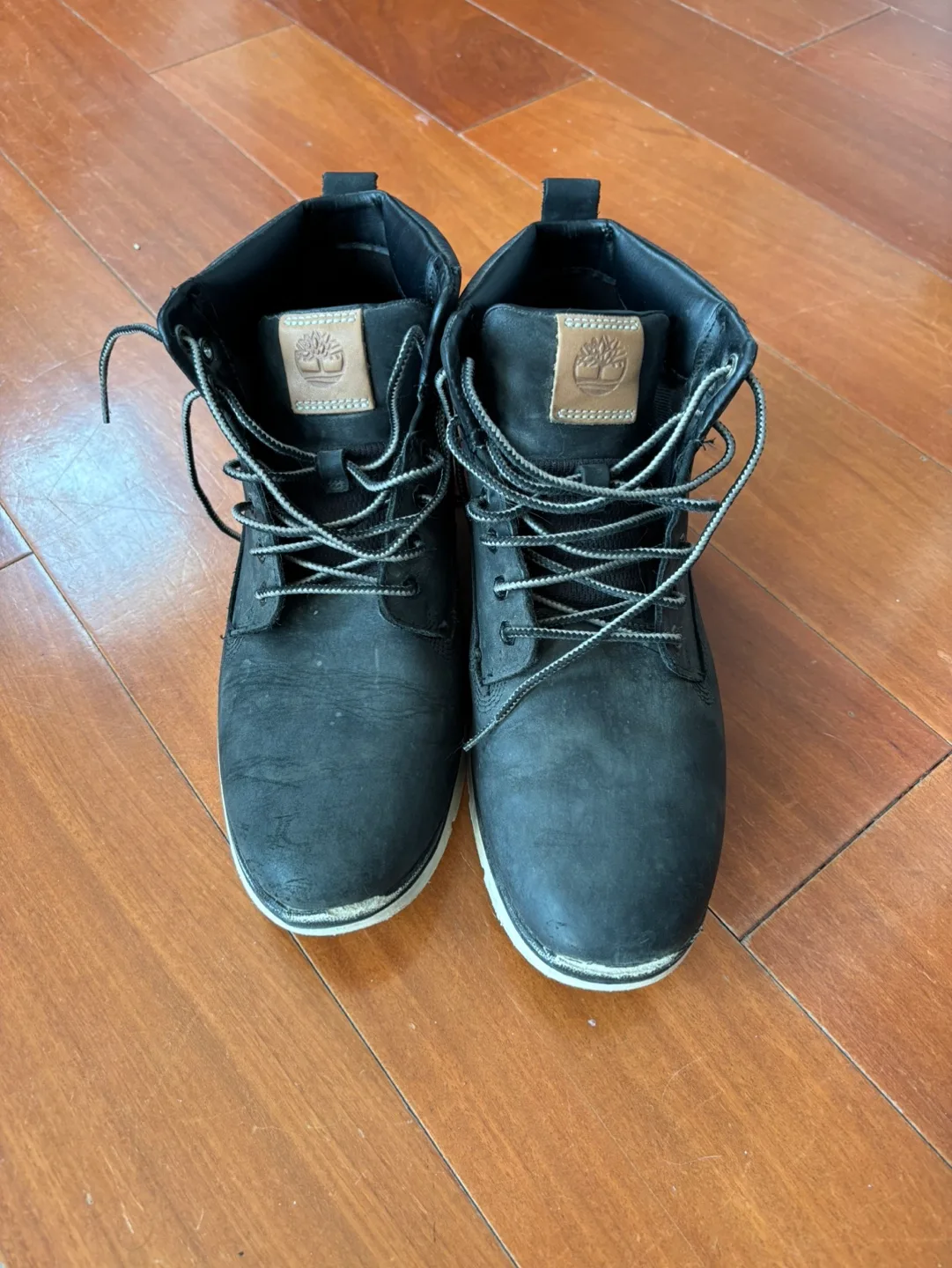 Men's Timberland Black Leather Boots Size 8 image indicator(2)