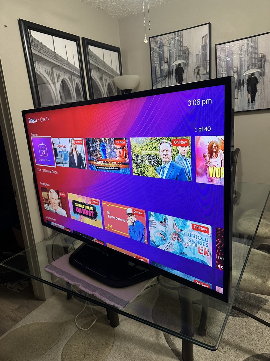 52-inch LG TV that looks and functions like new - photo 5