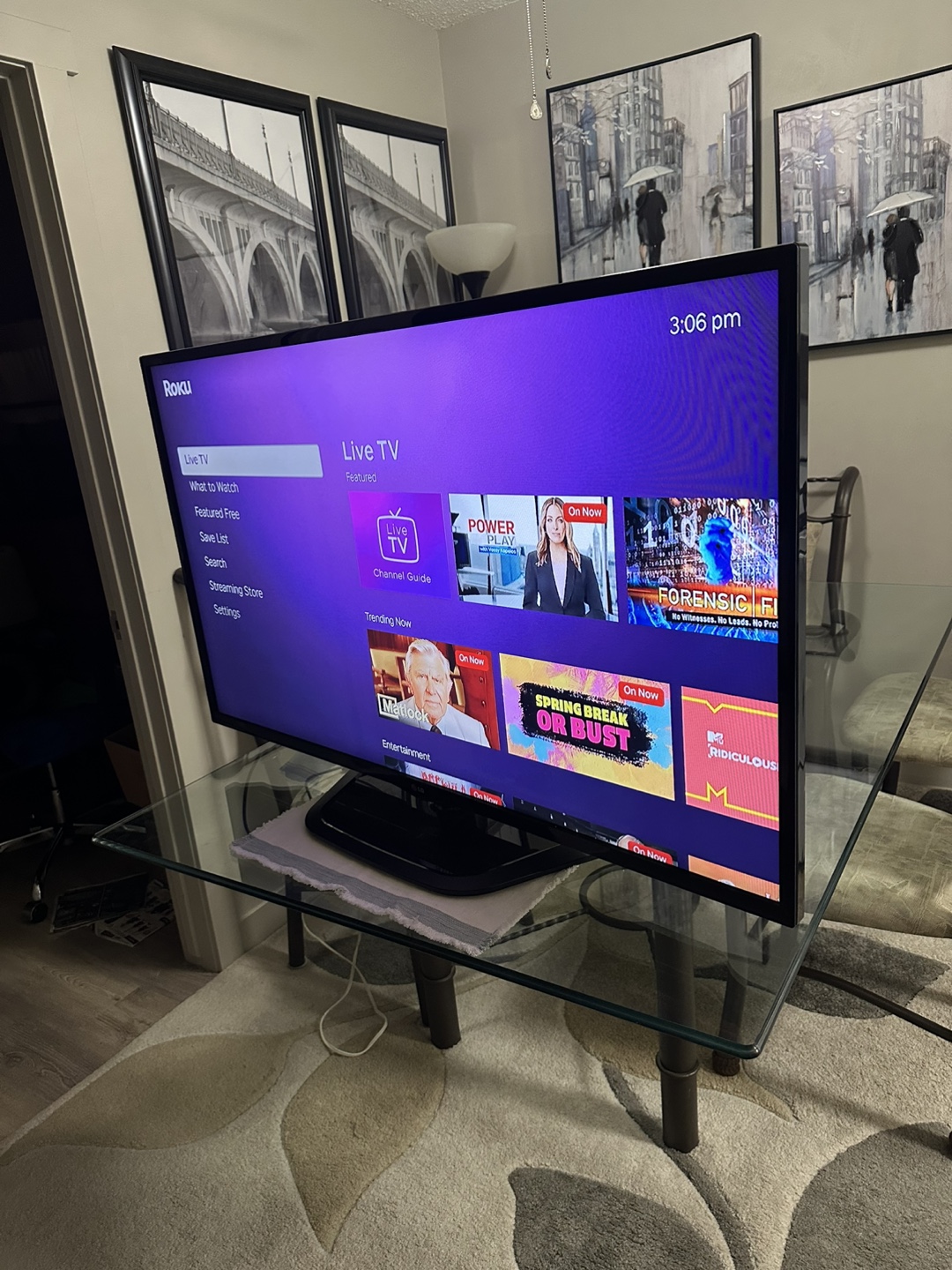 52-inch LG TV that looks and functions like new - photo 4